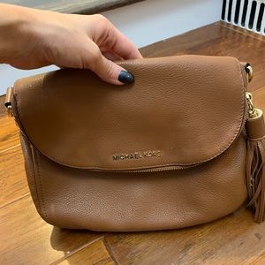 Michael kors shoulder bag